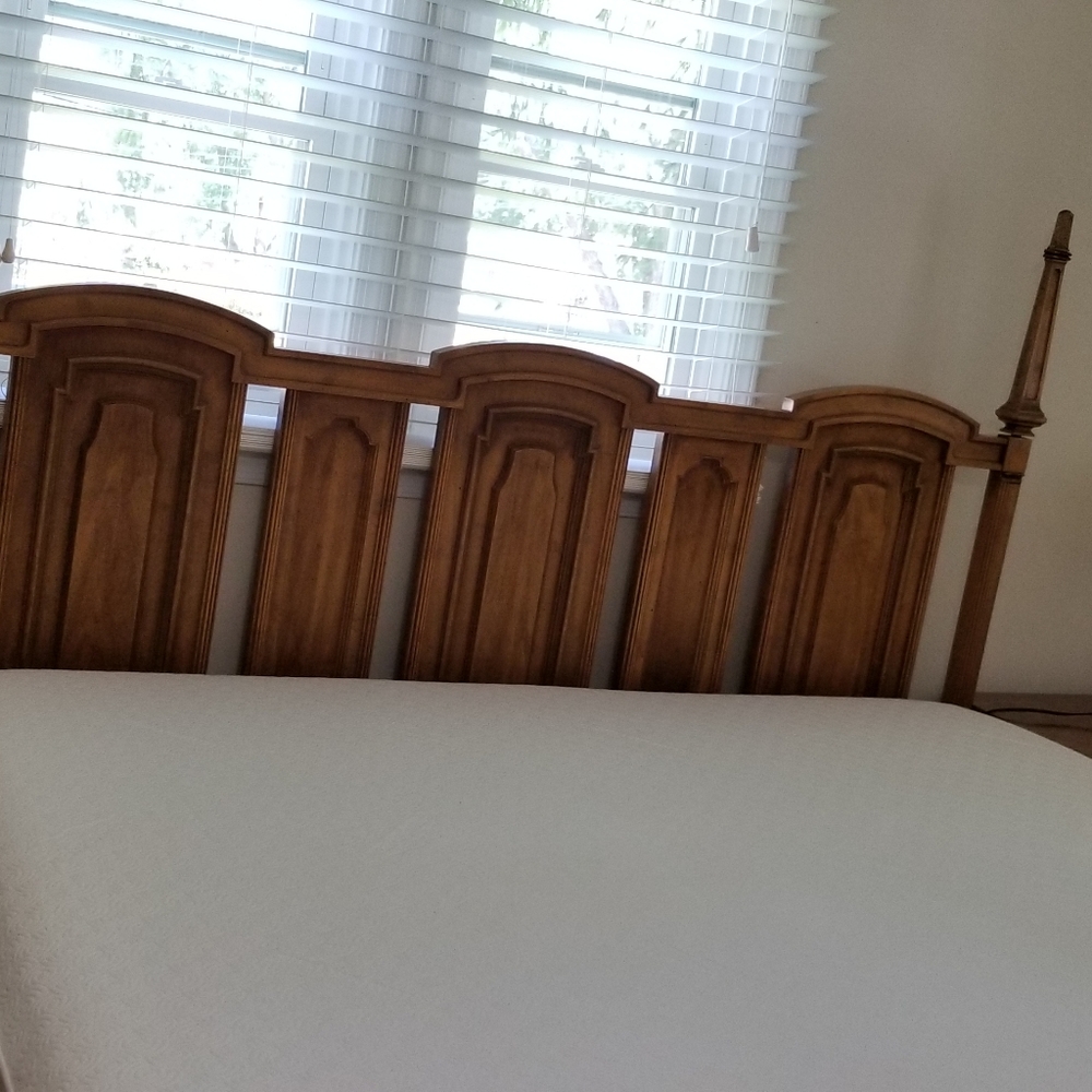 TempurPedic Cloud Supreme King Matress Set